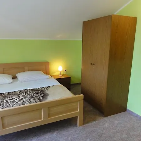 Guest house Neda
