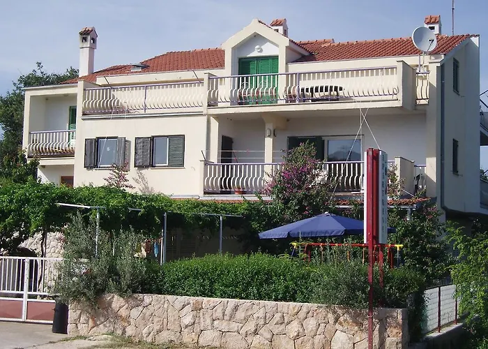 Gostinjska kuća Neda 3*